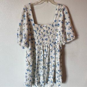 Old Navy Ditsy Floral Smocked Dress womens 2x Blue Flowers pockets puff sleeve